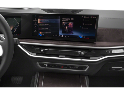 2026 BMW X7 M60i Sports Activity Vehicle