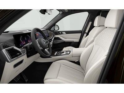 2027 BMW X7 Base