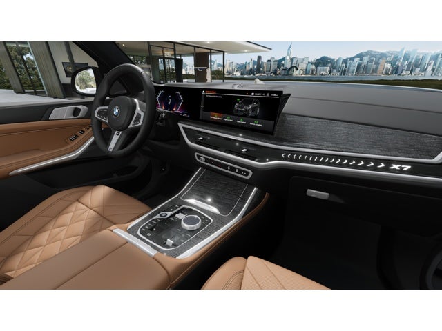 2026 BMW X7 Base
