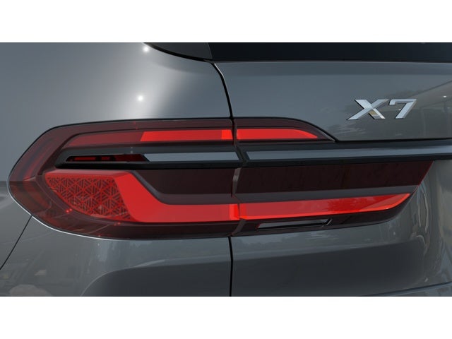 2027 BMW X7 Base