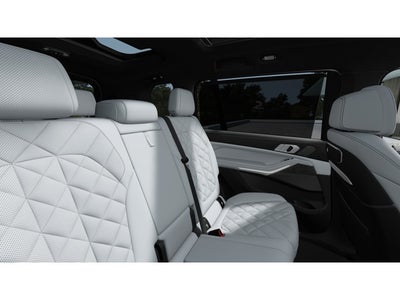 2026 BMW X7 Base