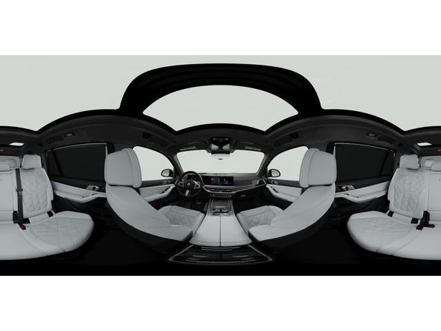 2027 BMW X7 Base