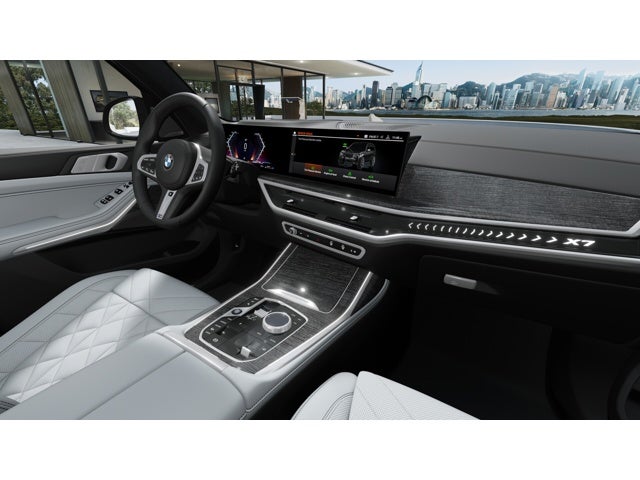 2026 BMW X7 Base