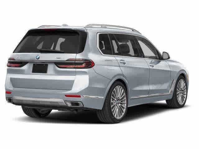 2027 BMW X7 Base