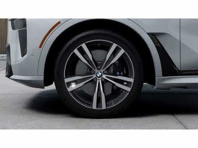 2027 BMW X7 Base