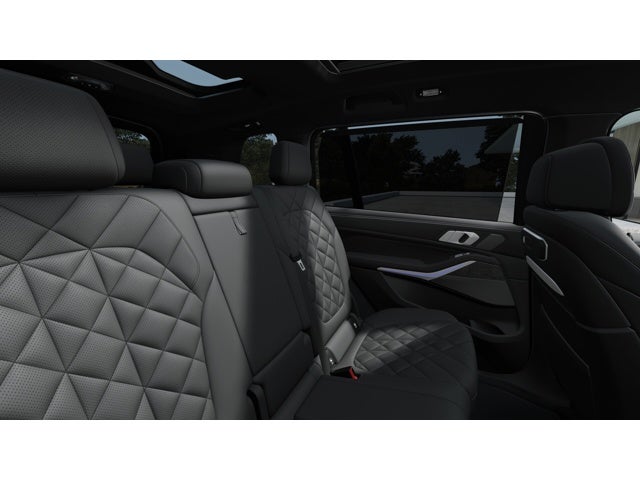 2027 BMW X7 Base