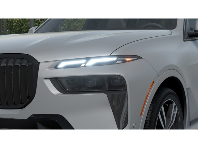 2027 BMW X7 Base