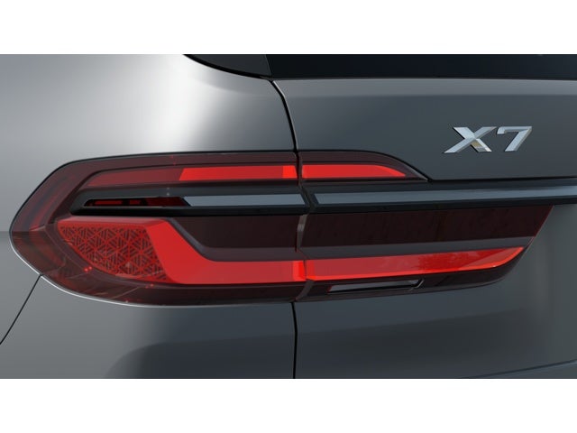 2027 BMW X7 Base