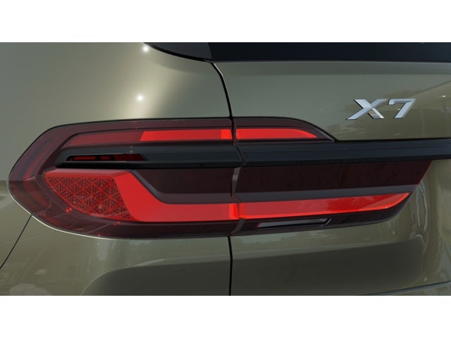 2026 BMW X7 Base