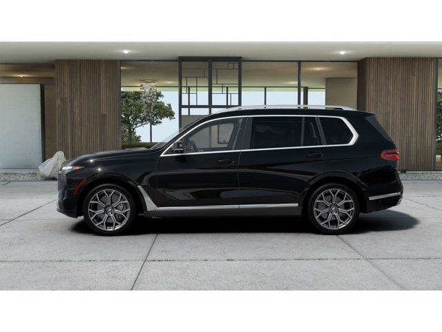 2026 BMW X7 Base