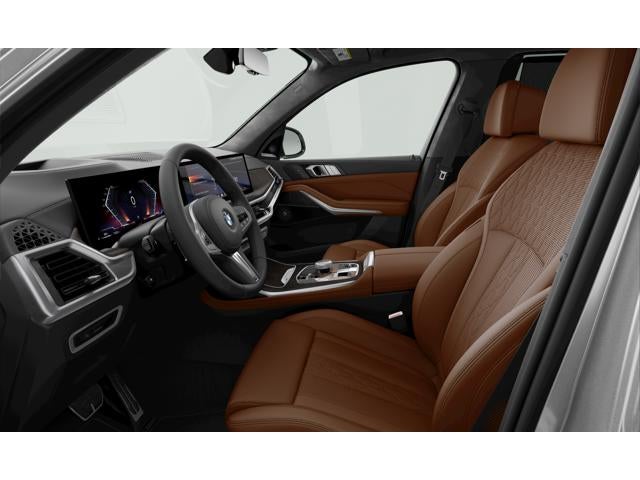 2027 BMW X7 Base