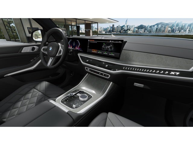 2026 BMW X7 Base