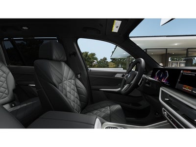 2026 BMW X7 Base