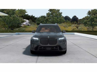 2026 BMW X7 Base