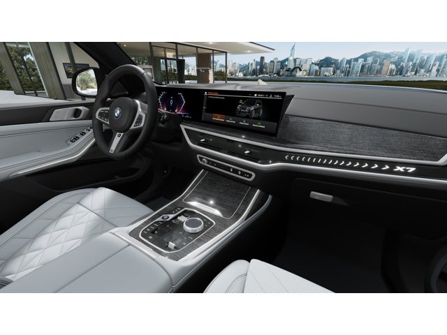 2026 BMW X7 Base