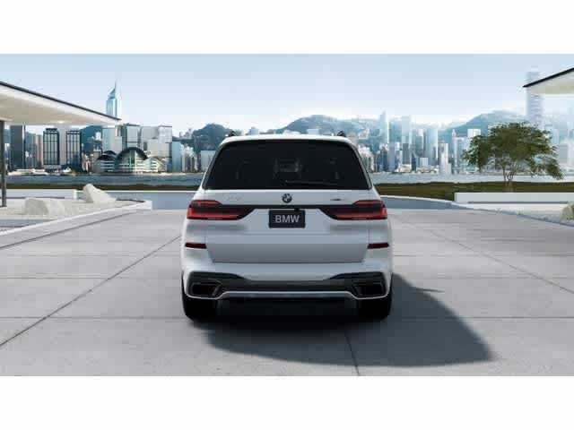 2026 BMW X7 Base
