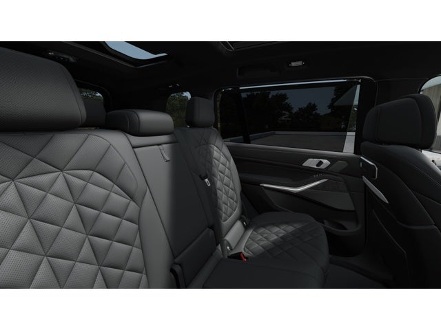 2026 BMW X7 Base