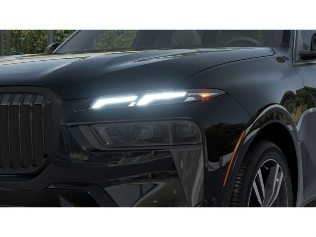 2027 BMW X7 Base
