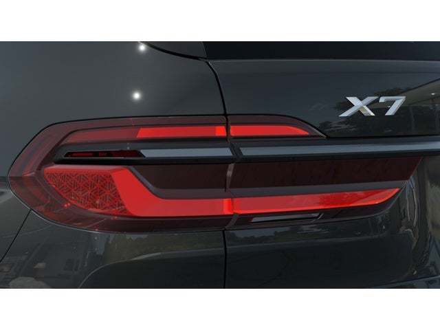 2027 BMW X7 Base