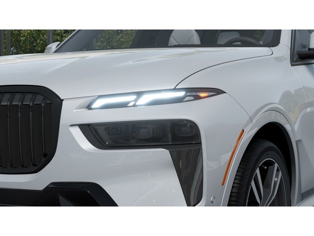 2027 BMW X7 Base