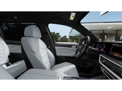 2027 BMW X7 Base