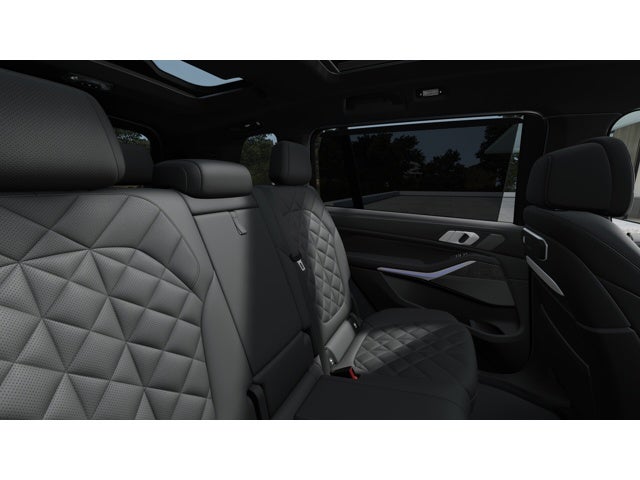 2027 BMW X7 Base