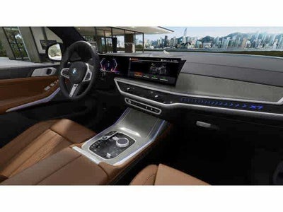 2027 BMW X7 Base