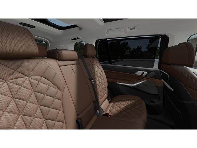 2026 BMW X7 Base