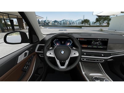 2026 BMW X7 Base