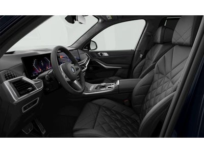 2027 BMW X7 Base