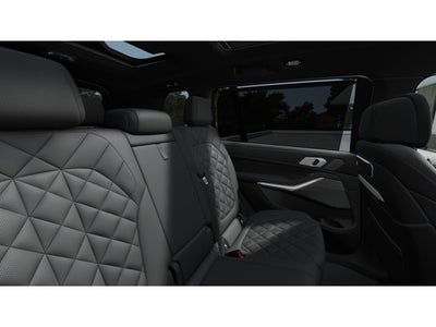 2026 BMW X7 Base