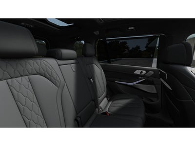 2027 BMW X7 Base