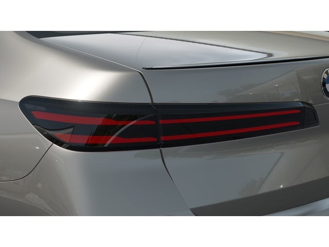 2027 BMW i7 Base