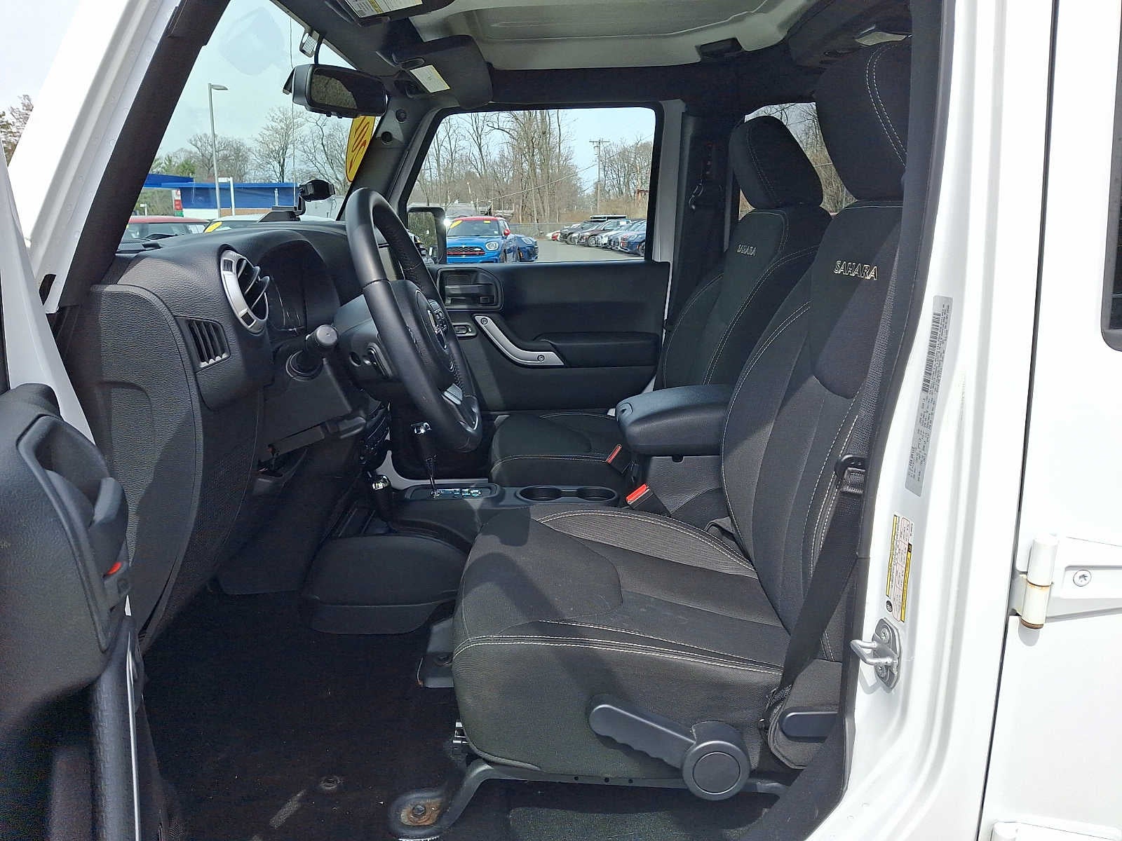 2016 Jeep Wrangler Unlimited 4WD 4dr Sahara