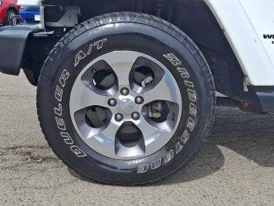2016 Jeep Wrangler Unlimited 4WD 4dr Sahara