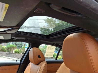2021 BMW 3 Series 330i xDrive Sedan North America