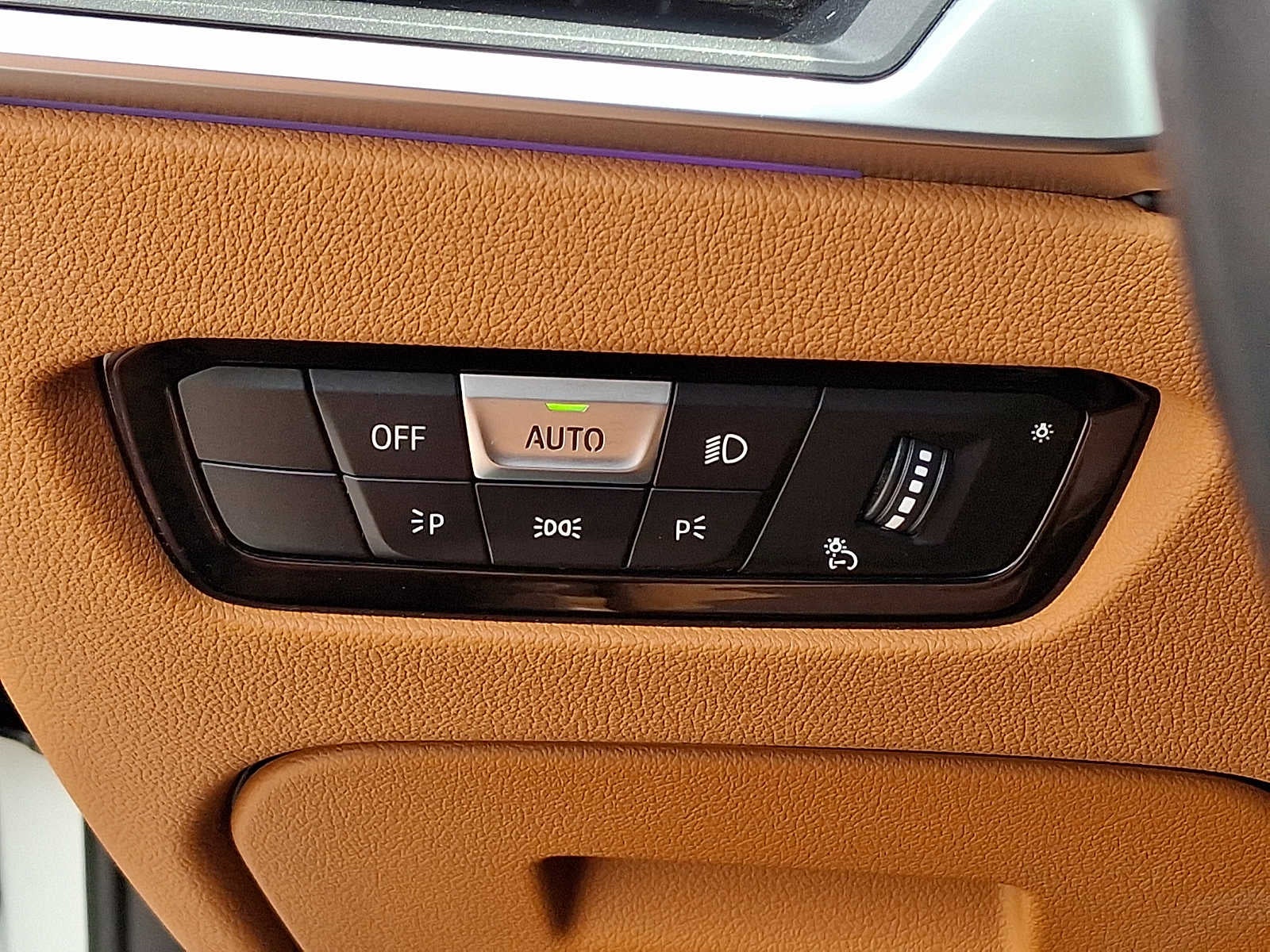 2021 BMW 3 Series 330i xDrive Sedan North America