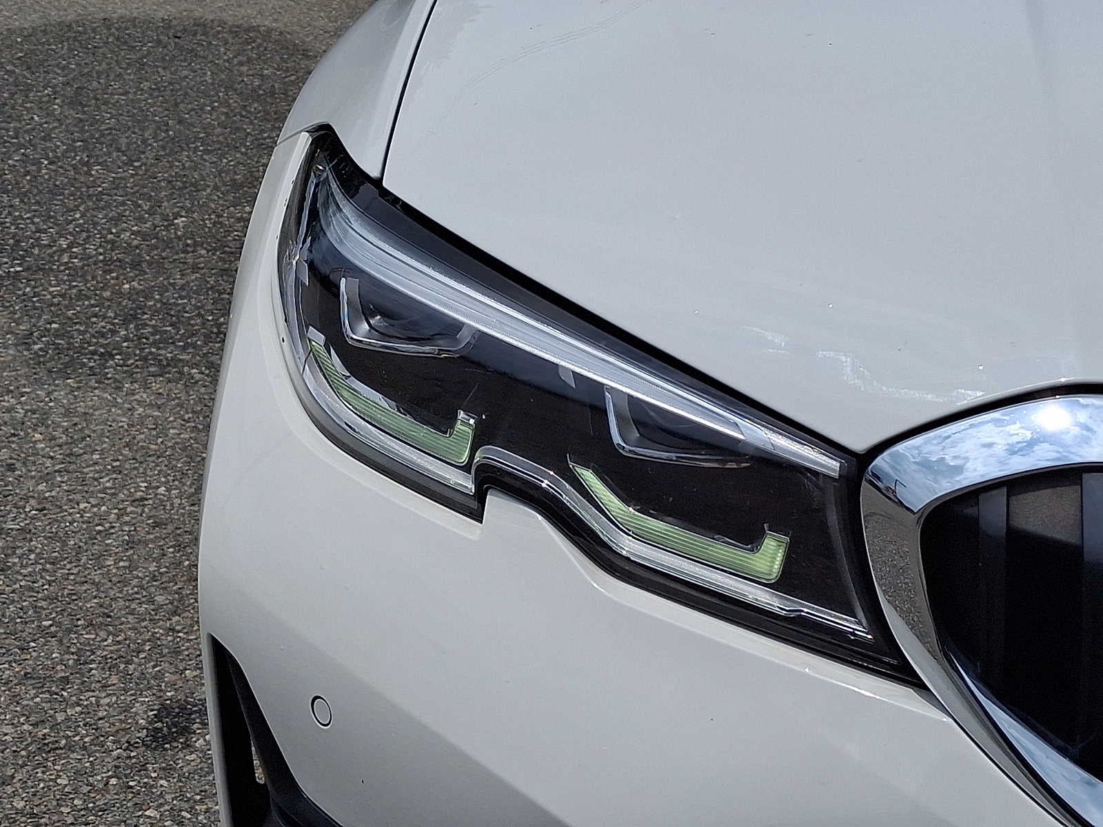 2021 BMW 3 Series 330i xDrive Sedan North America