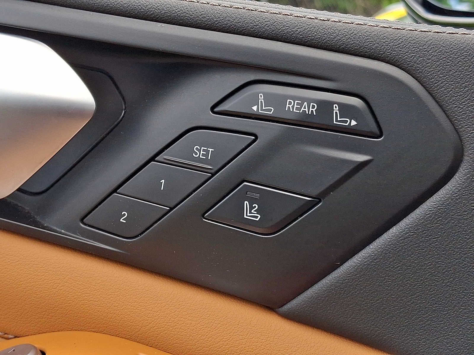 2024 BMW X7 xDrive40i Sports Activity Vehicle