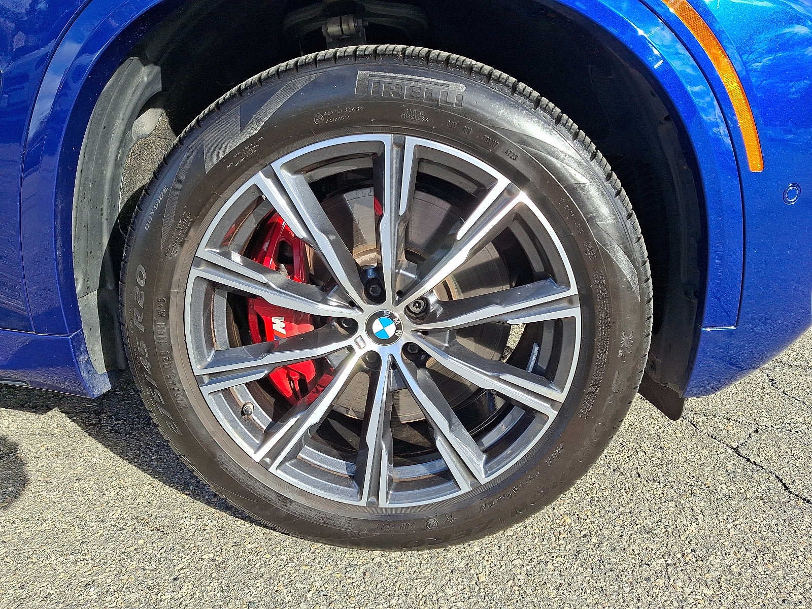 2024 BMW X5 M60i Sports Activity Vehicle