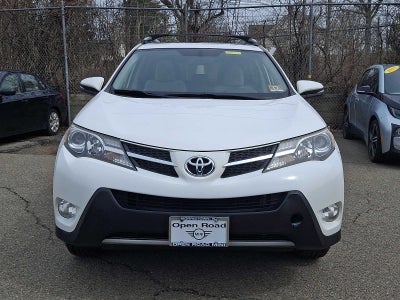 2015 Toyota RAV4 AWD 4dr XLE