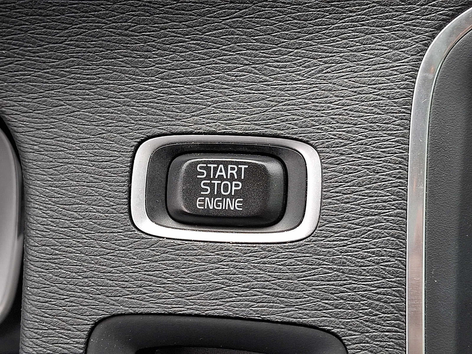 2017 Volvo S60 T5 AWD Inscription