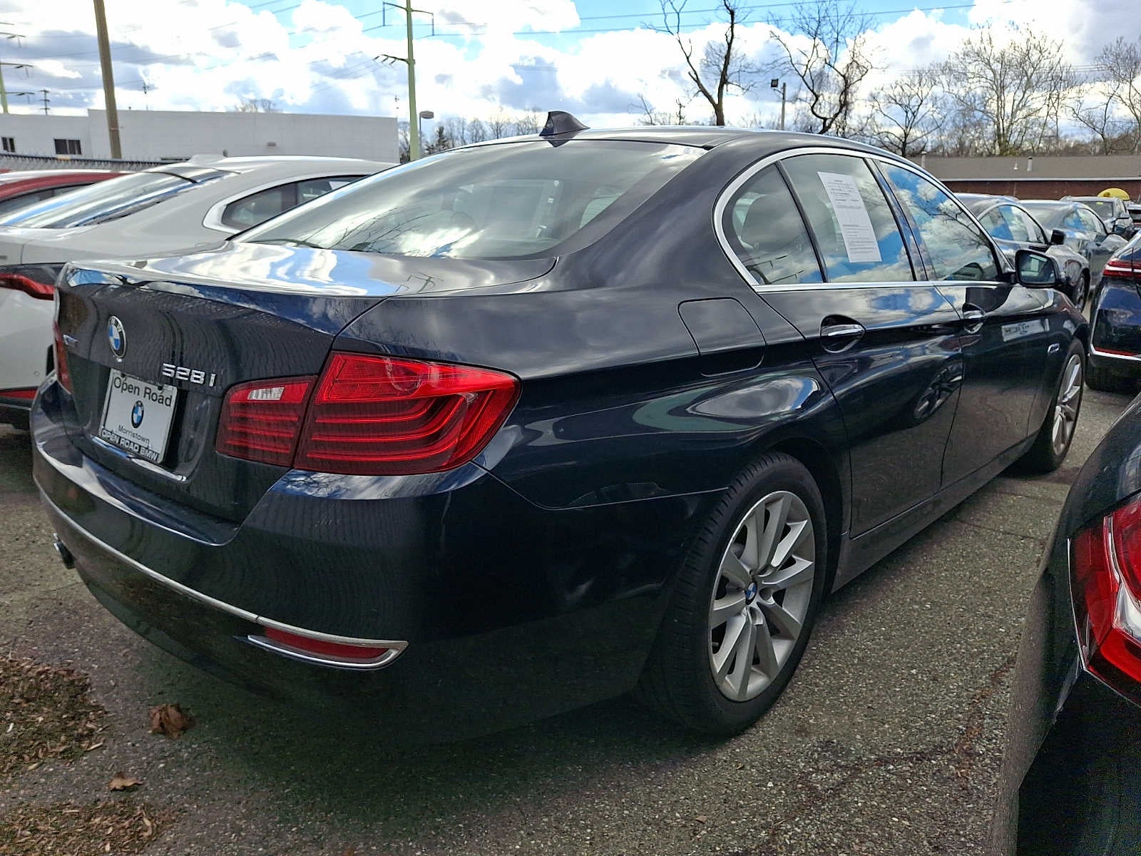 2016 BMW 5 Series 4dr Sdn 528i xDrive AWD
