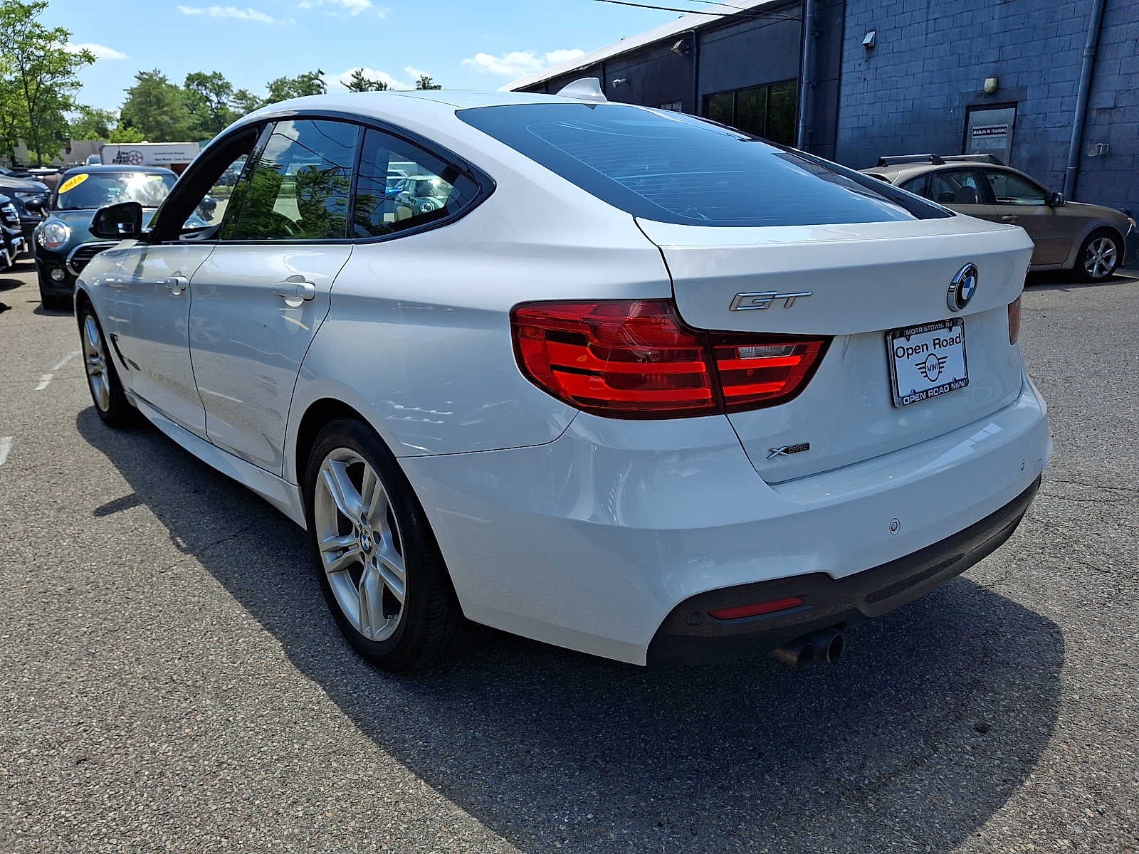 2016 BMW 3 Series Gran Turismo 5dr 328i xDrive Gran Turismo AWD SULEV