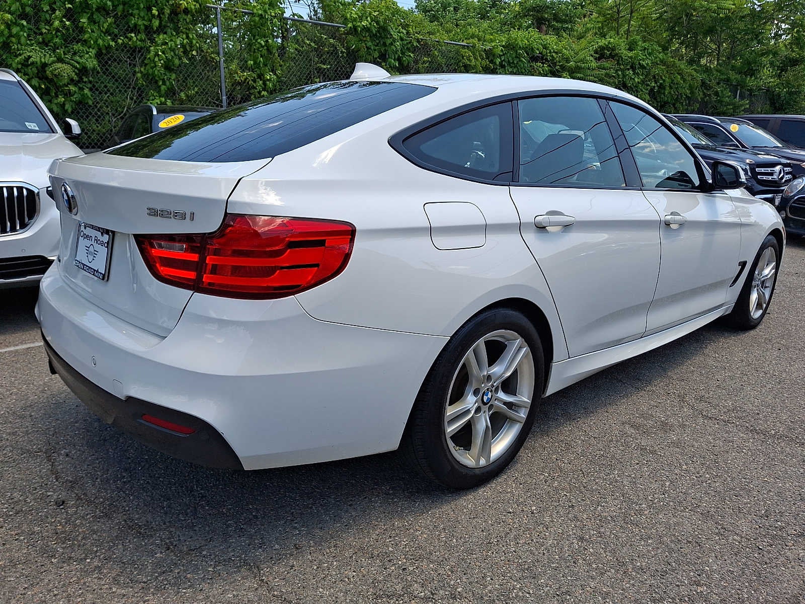 2016 BMW 3 Series Gran Turismo 5dr 328i xDrive Gran Turismo AWD SULEV