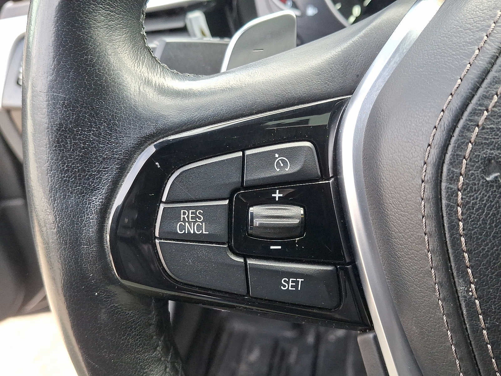 2018 BMW 5 Series 530i xDrive Sedan