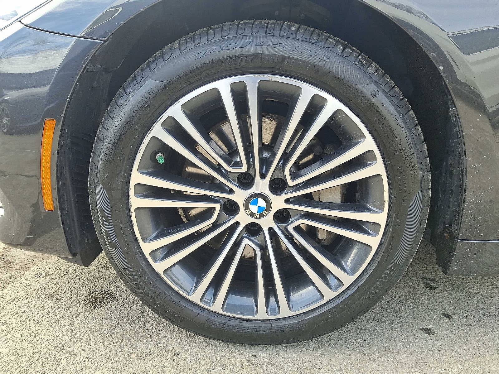 2018 BMW 5 Series 530i xDrive Sedan