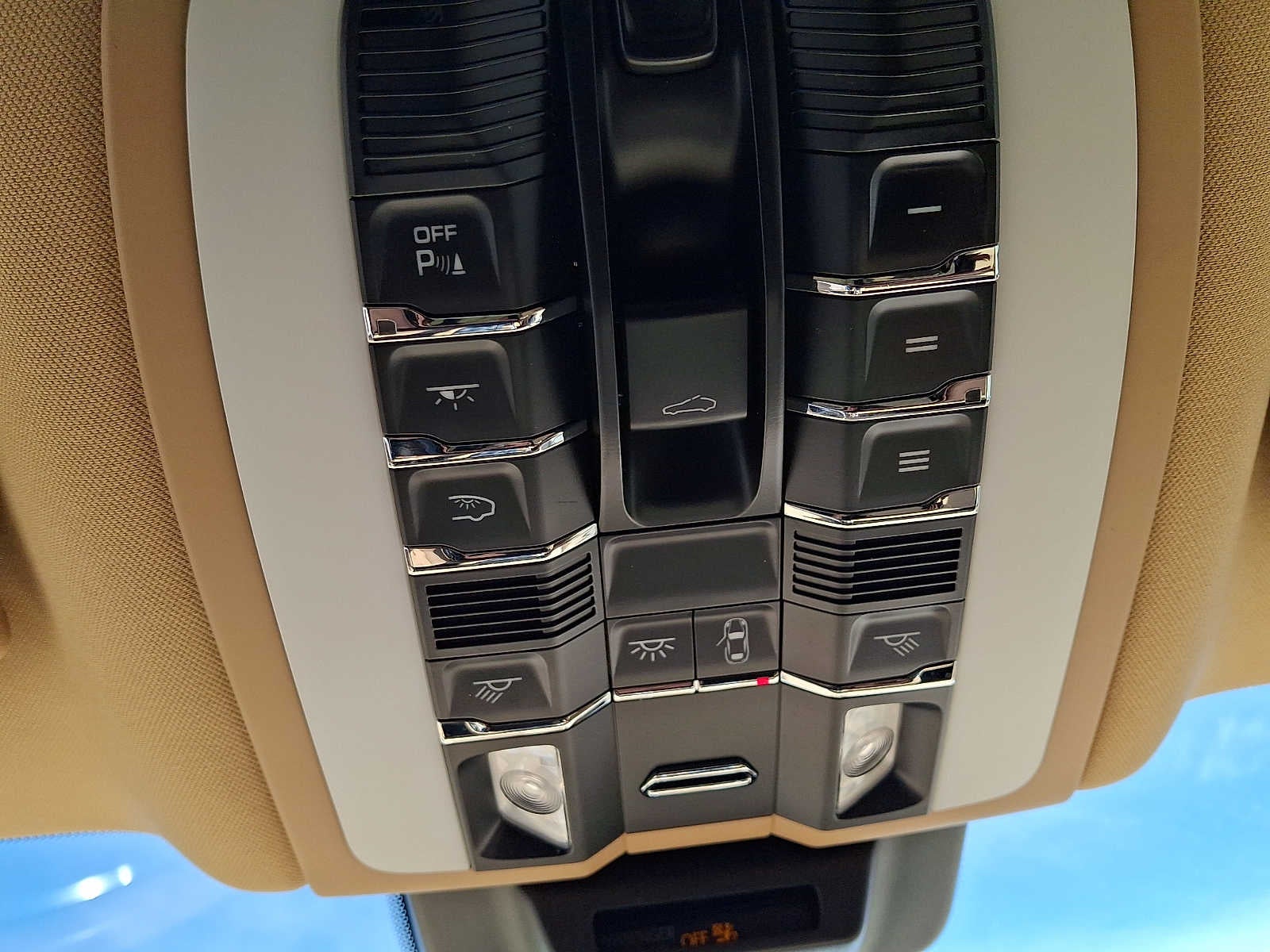 2016 Porsche Macan AWD 4dr S