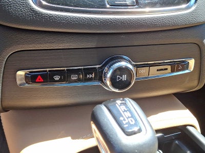 2022 Volvo XC90 T6 AWD Inscription 7P
