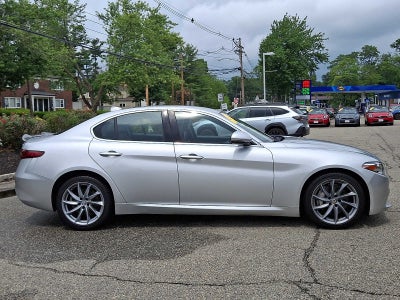 2017 Alfa Romeo Giulia AWD